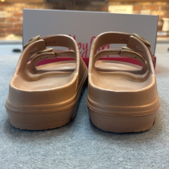 NEW Corkys Cabana Double Buckle Sandals in Tan 9 - Picture 11 of 16